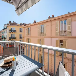 Ibis Styles Centre Menton